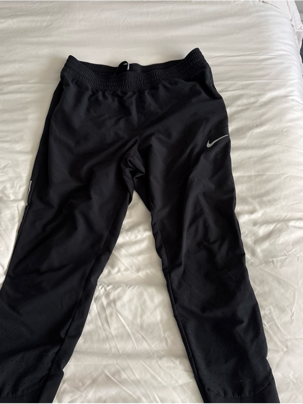 Nike Kids Black Jogger Sweatpants with Reflective Swoosh